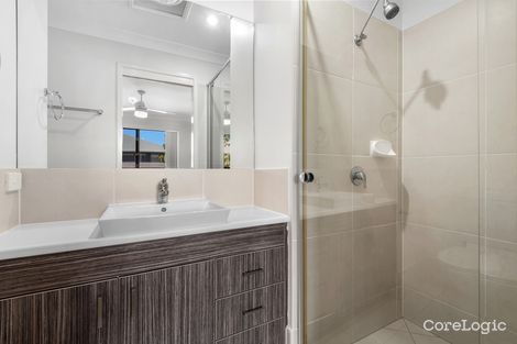 Property photo of 4/31-32 Rosella Close Calamvale QLD 4116