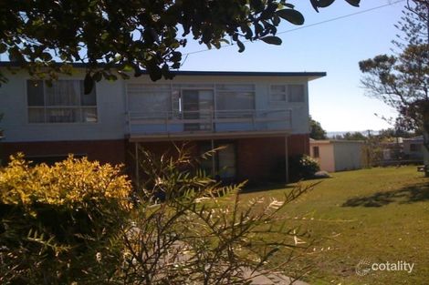 14 Vernon St, Scotts Head, NSW 2447