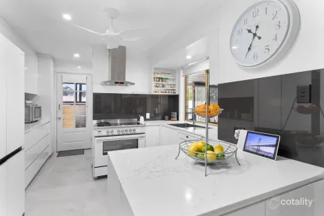 Property photo of 1 Diane Court Deception Bay QLD 4508