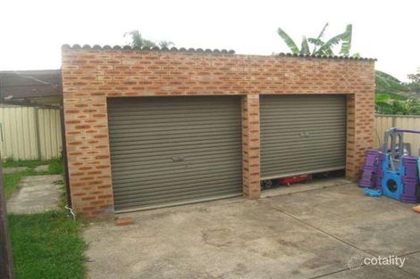 Property photo of 36 Longfellow Street Wetherill Park NSW 2164