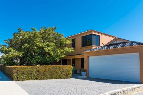 Property photo of 303 Preston Point Road Bicton WA 6157