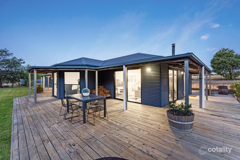 65 Montgomerys Lane, Woodend, VIC 3442