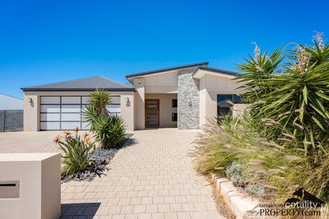 8 Shamrock St, Wandina, WA 6530