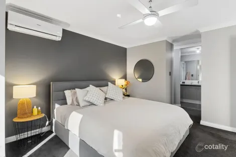 Property photo of 9 Chidlow Grange Ellenbrook WA 6069