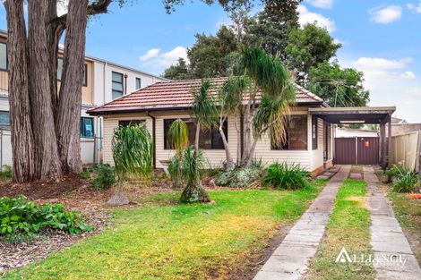 Property photo of 38 Samuel Street Peakhurst NSW 2210