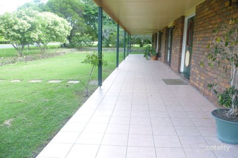 Property photo of 24 Shorelands Drive Withcott QLD 4352