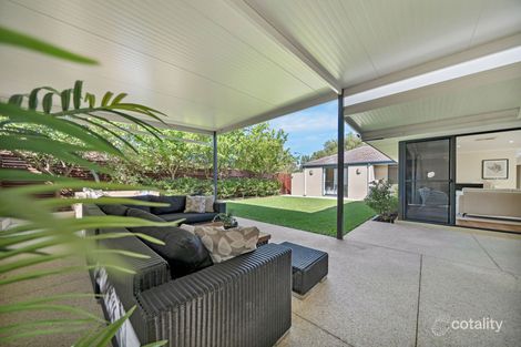 Property photo of 6 Warrigal Way Greenwood WA 6024