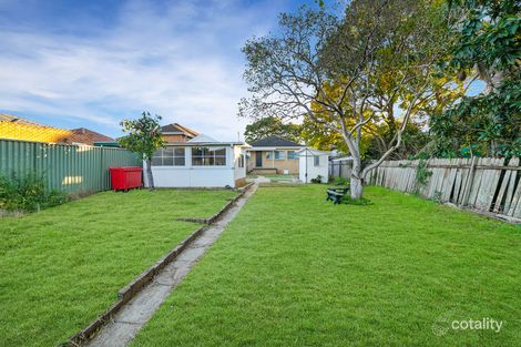 Property photo of 11 Lithgow Avenue Yagoona NSW 2199