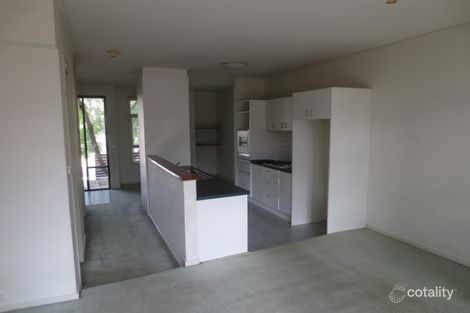 Property photo of 10/70 Grange Boulevard Bundoora VIC 3083