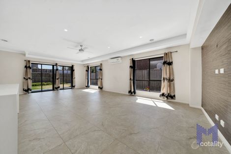 Property photo of 24 Primrose Crescent Mickleham VIC 3064