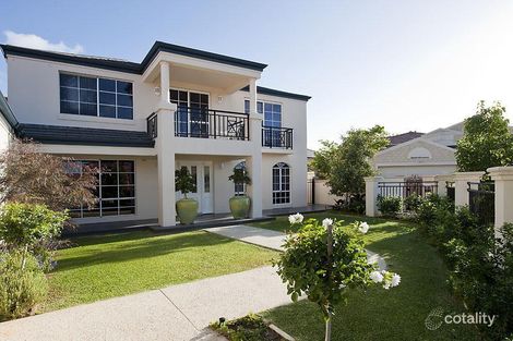 Property photo of 17 Delambre Place Sorrento WA 6020