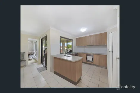 Property photo of 16 Sanctuary Drive Ashfield QLD 4670