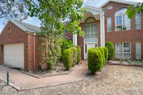 1 St Claire Walk, Doncaster East, VIC 3109