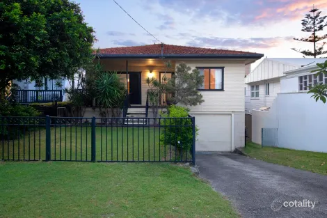 Property photo of 68 Petrel Avenue Mermaid Beach QLD 4218