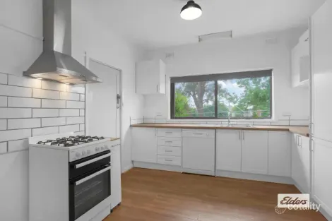 116 Service Rd N, Moe, VIC 3825