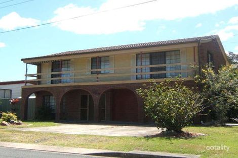 1 River St, Harrington, NSW 2427