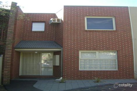 2a Calwell St, Kensington, VIC 3031