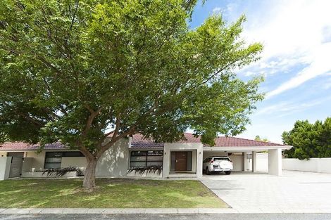 Property photo of 4 Grieve Close Winthrop WA 6150