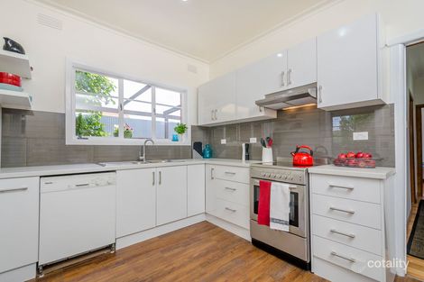 Property photo of 14 Bruce Street Newport VIC 3015