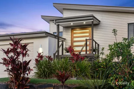 Property photo of 10 Amethyst Place Yaroomba QLD 4573
