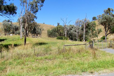 Property photo of 31 Lambourn Drive West Wodonga VIC 3690
