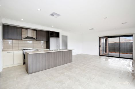 Property photo of 48 Atherstone Boulevard Strathtulloh VIC 3338
