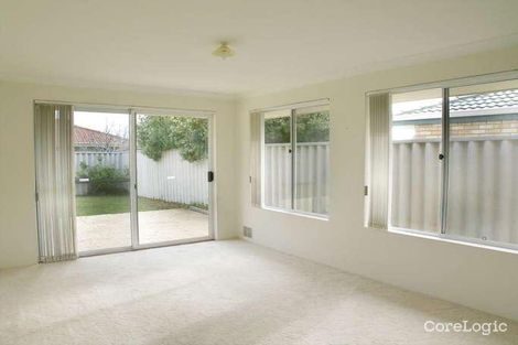 Property photo of 8 Whithorn Circle Kinross WA 6028