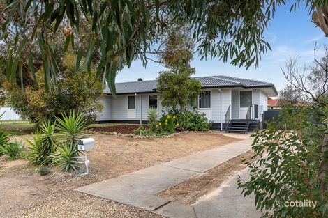 Property photo of 4 Lorikeet Avenue Murray Bridge SA 5253