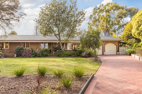 Property photo of 13 Gibb Place Wanniassa ACT 2903