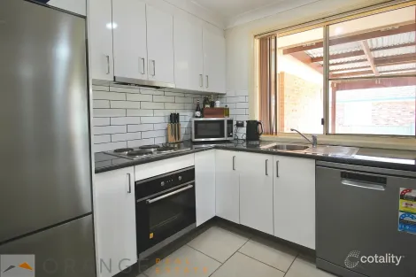 Property photo of 64 Sieben Drive Orange NSW 2800