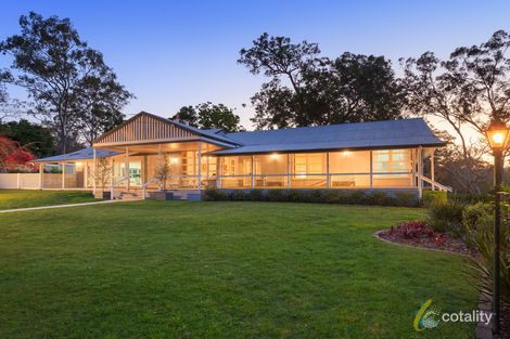 Property photo of 15 Jacaranda Avenue Kenmore Hills QLD 4069