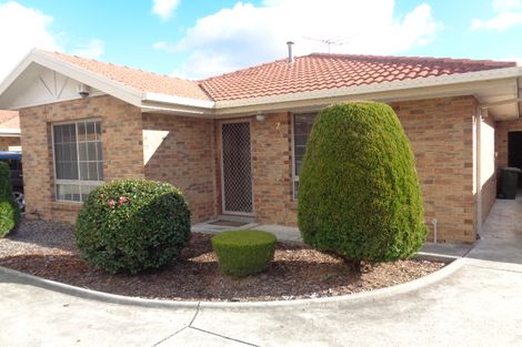 2/58 Barry St, Reservoir, VIC 3073