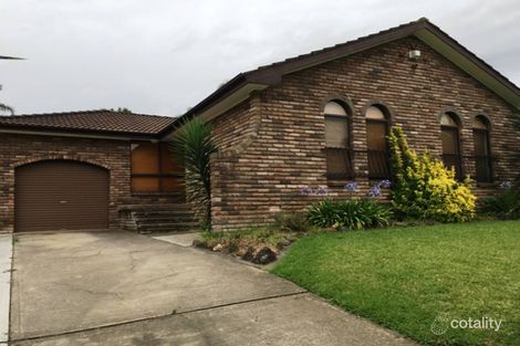 53 Trobriand Cres, Glenfield, NSW 2167