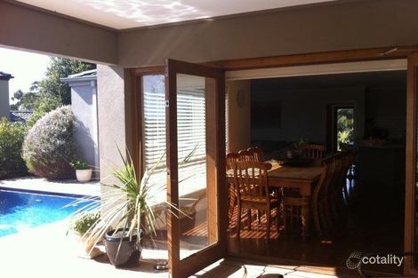 Property photo of 11 Waterview Close Mount Eliza VIC 3930