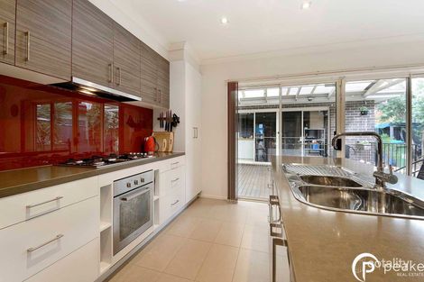 Property photo of 10 Aspect Lane Cranbourne North VIC 3977