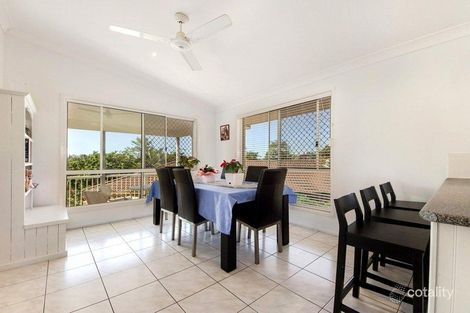 Property photo of 7 Langer Place Arundel QLD 4214