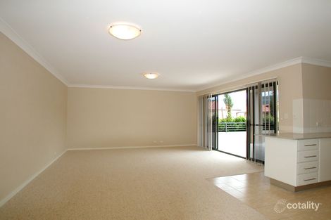 Property photo of 17/13 Cambridge Avenue Fairy Meadow NSW 2519