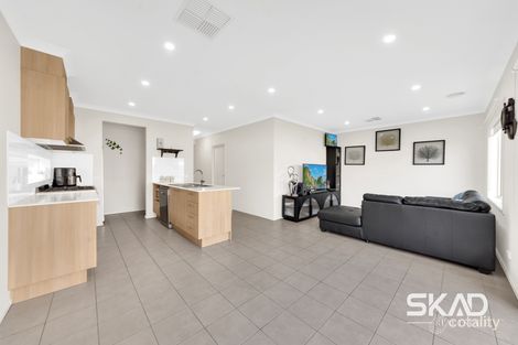Property photo of 35 Fitzpatrick Circuit Kalkallo VIC 3064