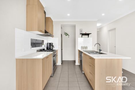 Property photo of 35 Fitzpatrick Circuit Kalkallo VIC 3064
