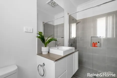 Property photo of 5A Stanbury Place Worrigee NSW 2540