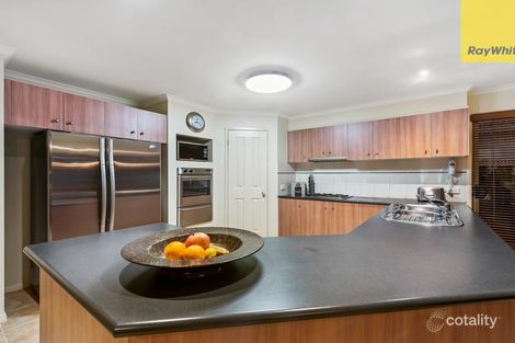 Property photo of 5 Treasury Place Taylors Hill VIC 3037