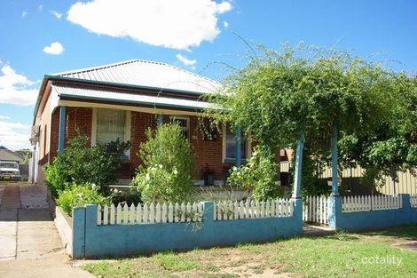 44 Gisborne St, Wellington, NSW 2820