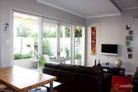 Property photo of 15 Robert Street Wickham NSW 2293