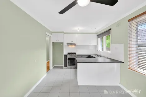 Property photo of 22 Bentley Crescent Hoppers Crossing VIC 3029