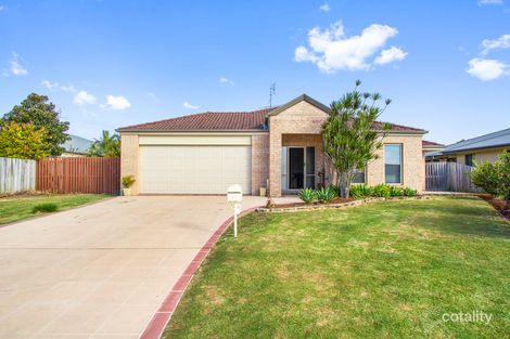 Property photo of 4 Benaud Place Pottsville NSW 2489