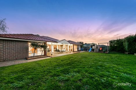 Property photo of 19 Charles Conder Place Berwick VIC 3806