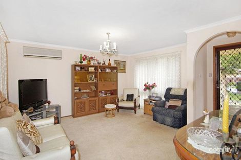 Property photo of 3 Gilbert Avenue Gorokan NSW 2263