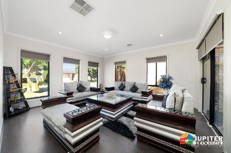 Property photo of 10 Elsmore Street Tarneit VIC 3029