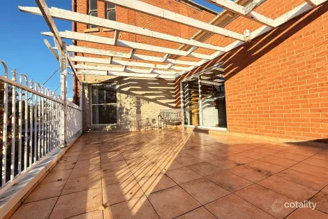 292-296 Clarinda St, Parkes, NSW 2870