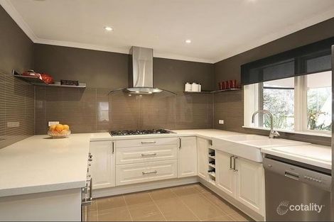 Property photo of 1/4 Whitmuir Road Bentleigh VIC 3204